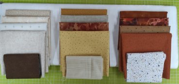 Monatsmuster-Fernkurs Braun Grau Beige